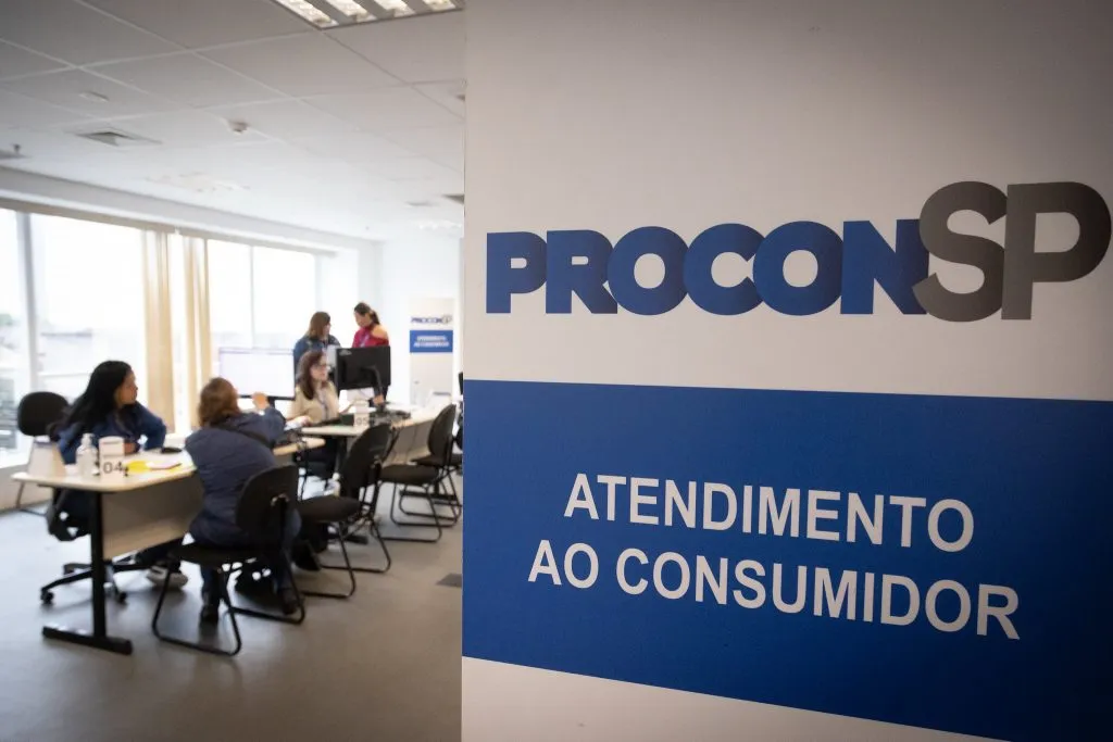 Procon-SP alerta sobre cuidados na compra de pacotes de viagem nas férias