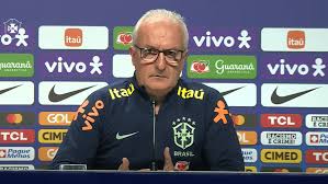 Dorival Júnior mantém confiança na zaga da seleção, apesar de o Brasil ter a defesa mais vazada entre as equipes na zona de classificação.