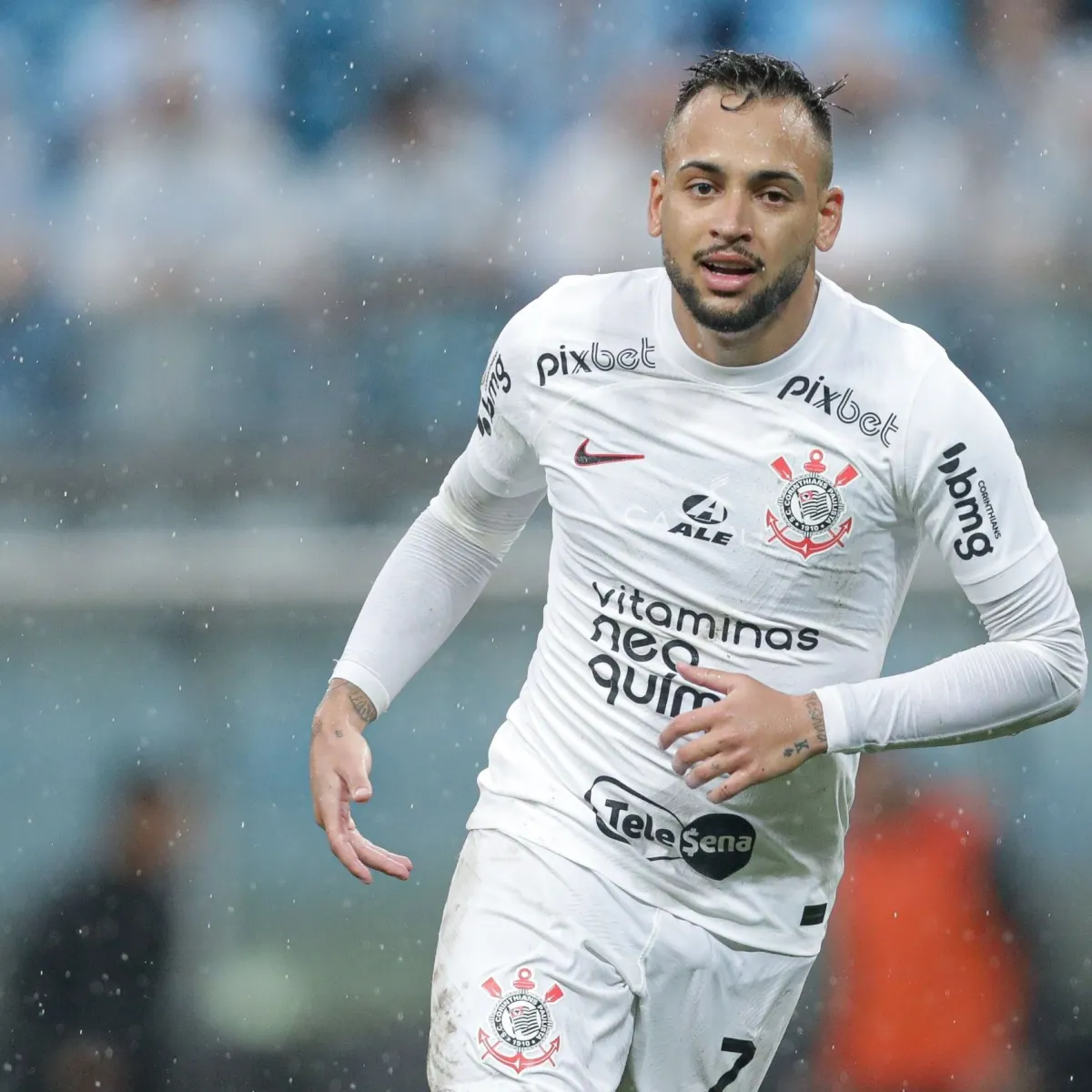 Maycon impressiona o Corinthians na pré-temporada, mas retorno aos gramados será em fevereiro