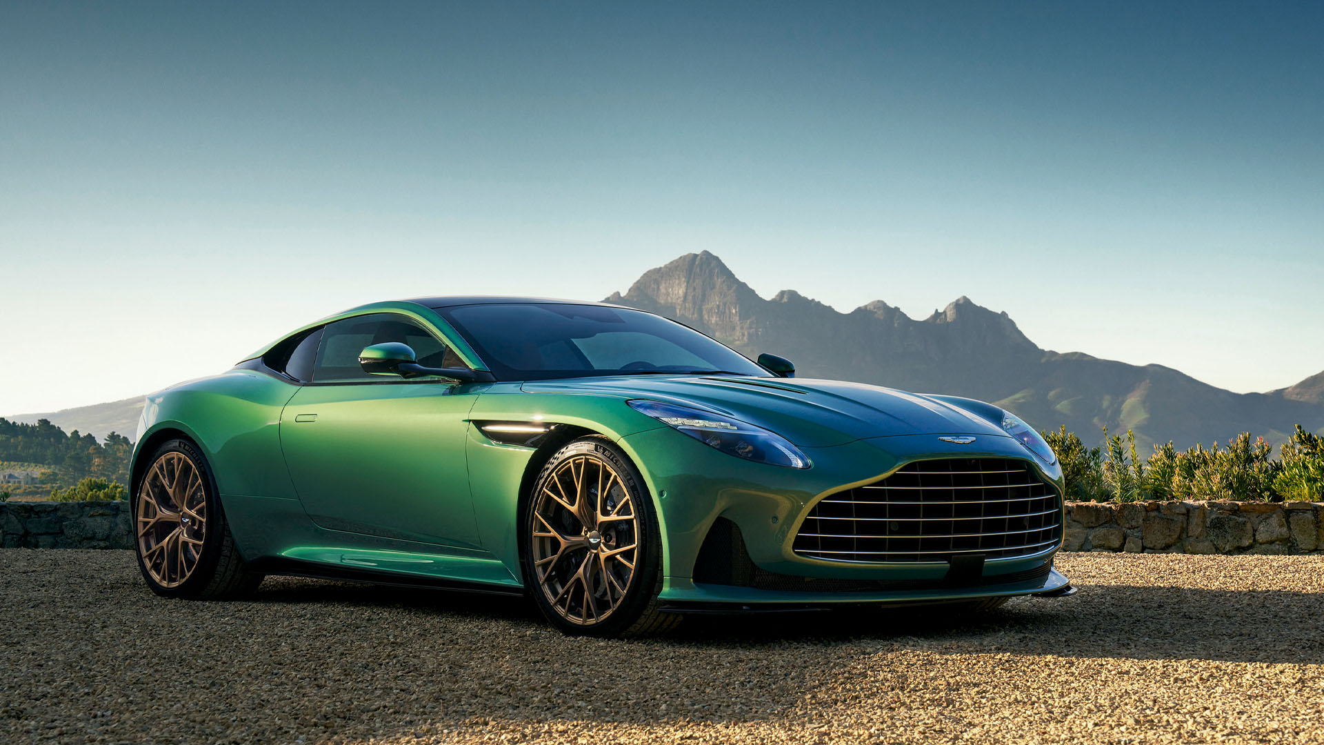 Aston Martin anuncia data de lançamento do carro para a Fórmula 1 de 2025