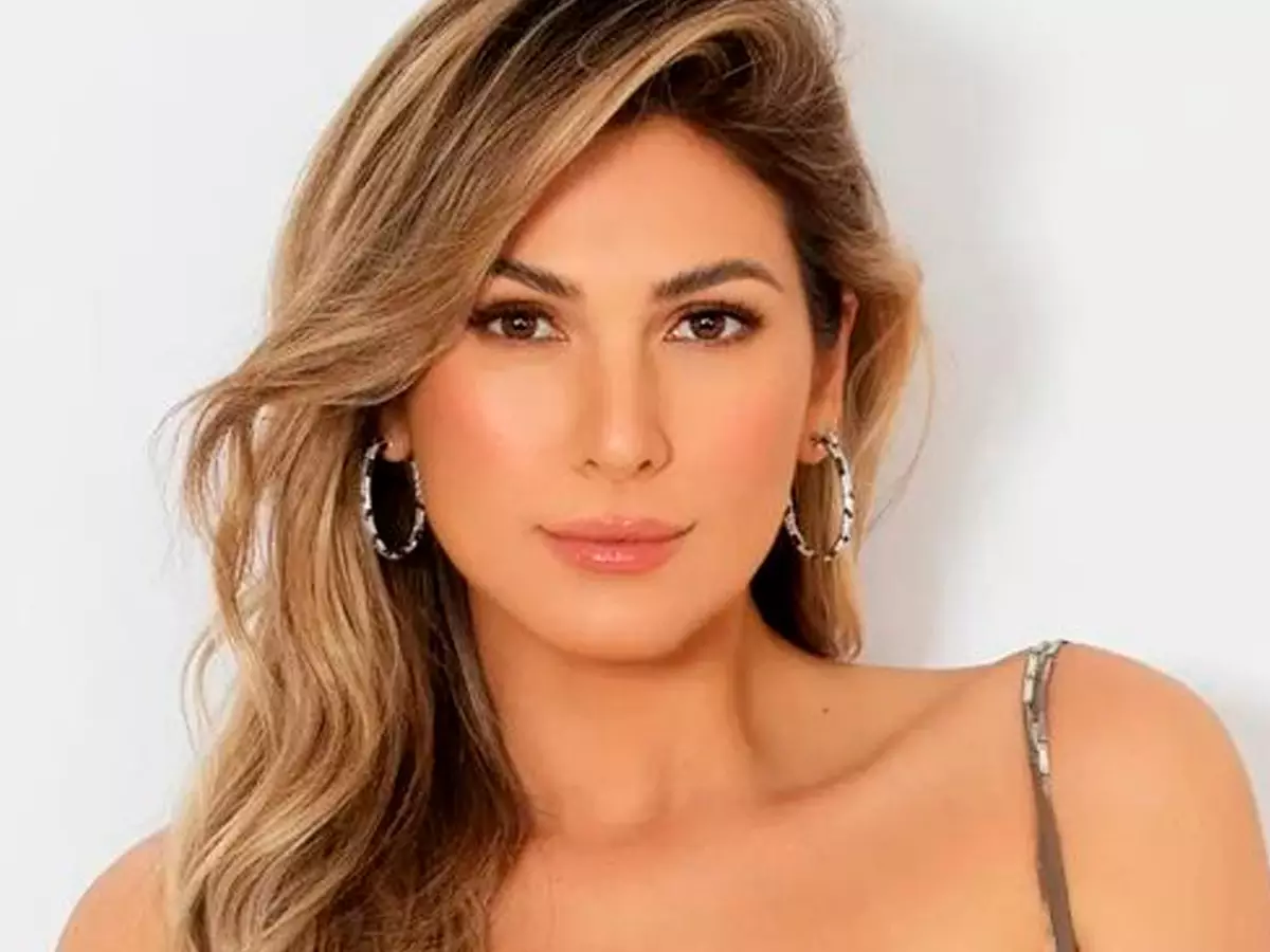 Lívia Andrade alerta seguidores sobre golpe com uso indevido de sua imagem