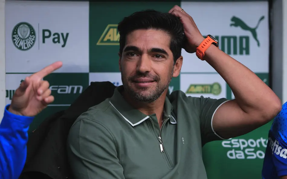 Palmeiras Não Transforma Investimento em Resultados e Torcida Culpa Abel Ferreira
