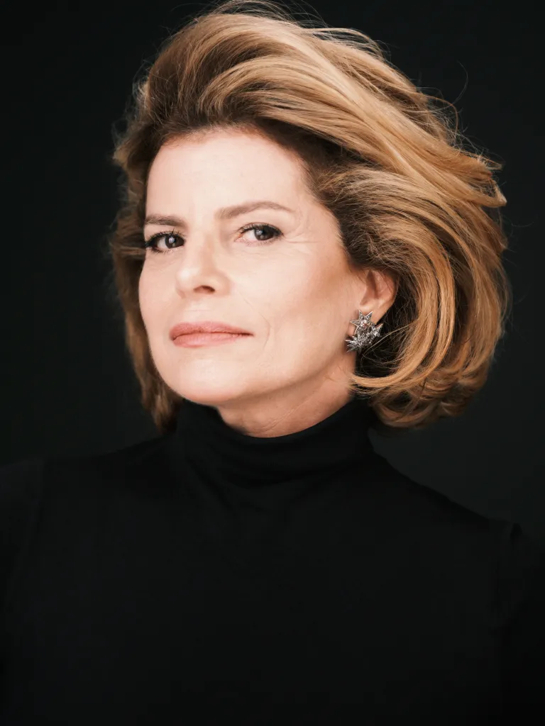 Débora Bloch Brilha em “Vale Tudo” e Rumores Aumentam sobre Vini Jr. e Virgínia Fonseca
