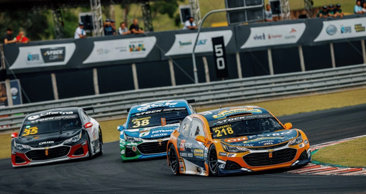 Ação da Stock Car chega ao ParkShopping