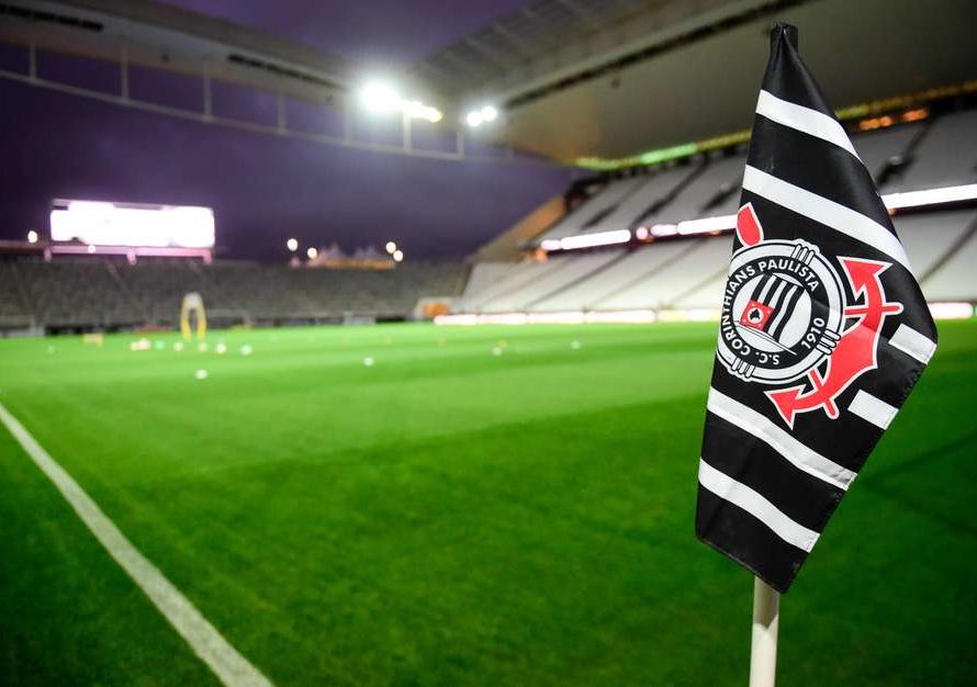 Corinthians corre para quitar dívidas e se liberar no mercado
