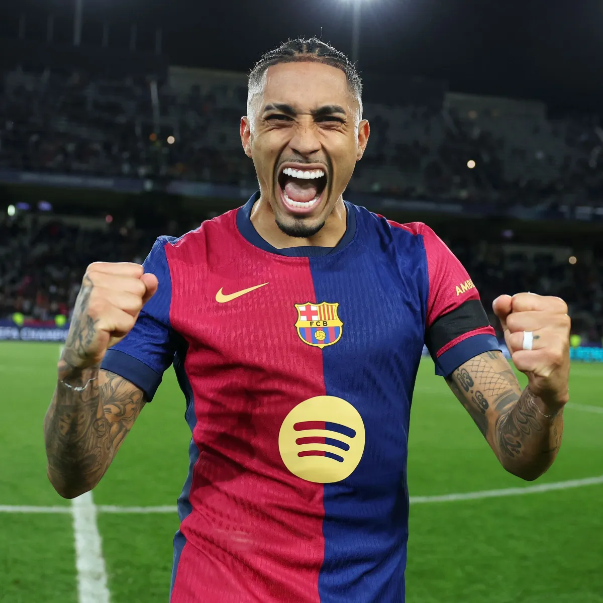 Rafinha decide e Barça é campeão