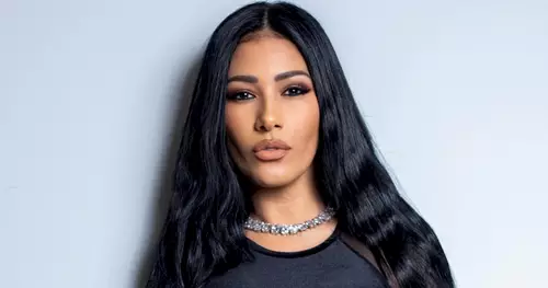 “Simária reaparece, canta em festa e volta aos palcos pode estar mais perto do que nunca”