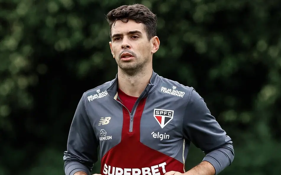São Paulo ainda não definiu rescisão de Oscar