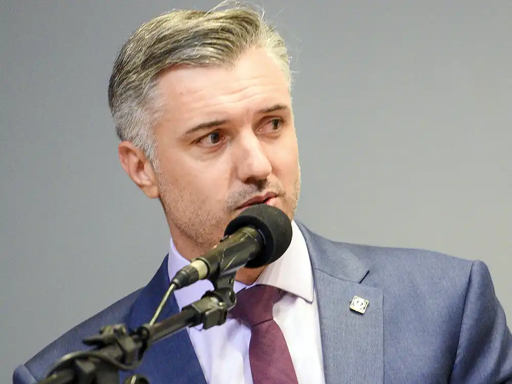 Planejamento falho impede cidades de acessar recursos, alerta presidente do Confea