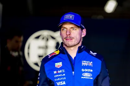 Bilhões em jogo: Verstappen pode abrir mão de fortuna e cogita saída precoce da Fórmula 1”