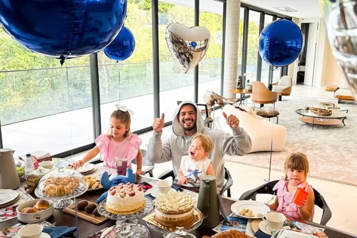 Climão? Zé Felipe faz aniversário e web nota ausência de famosaSs