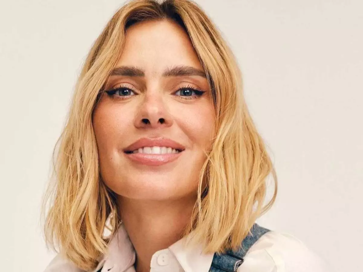 “Carolina Dieckmann + Globo: mistério agita fãs!