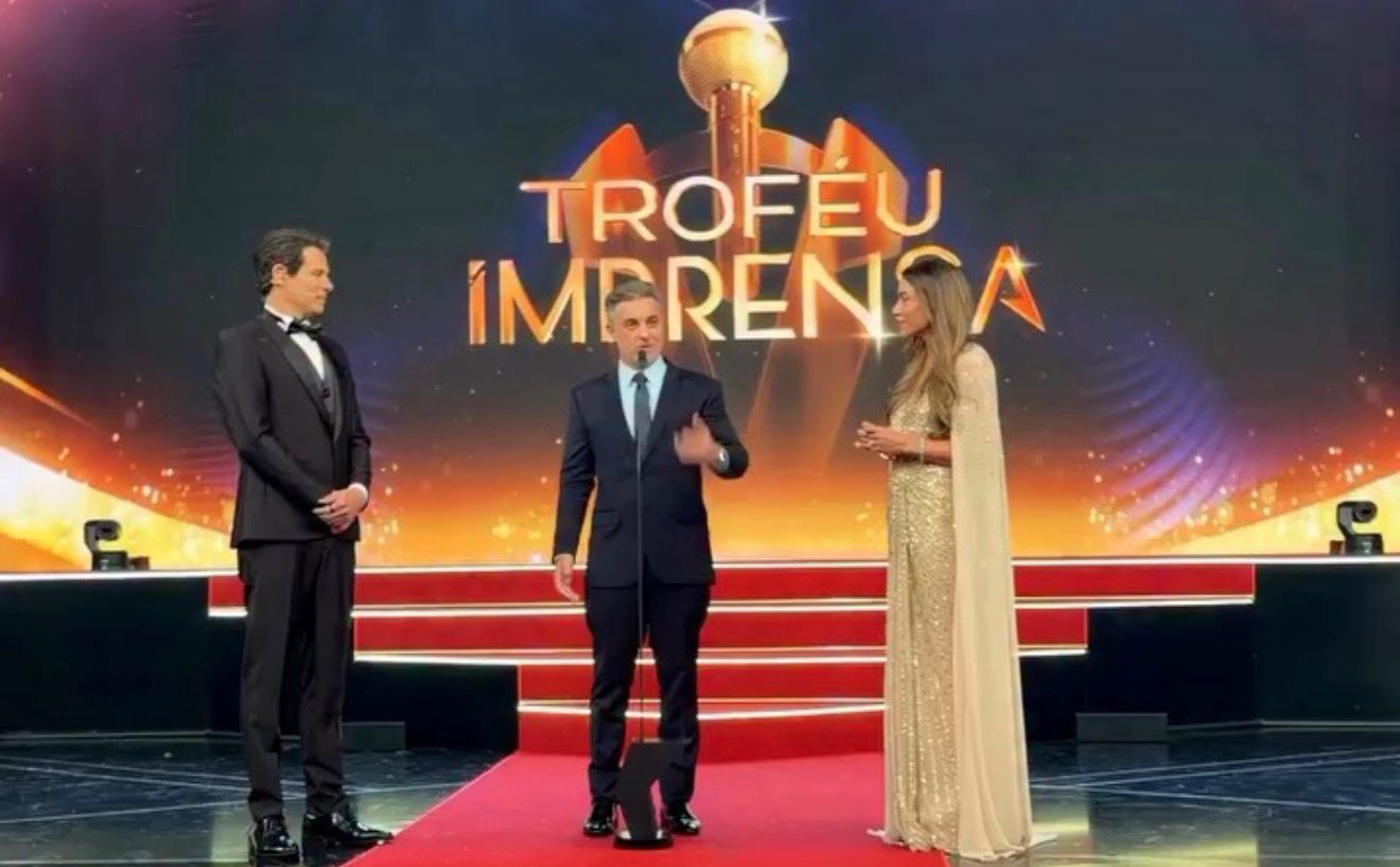 TROFÉU IMPRENSA: GLOBO INVADE O SBT!