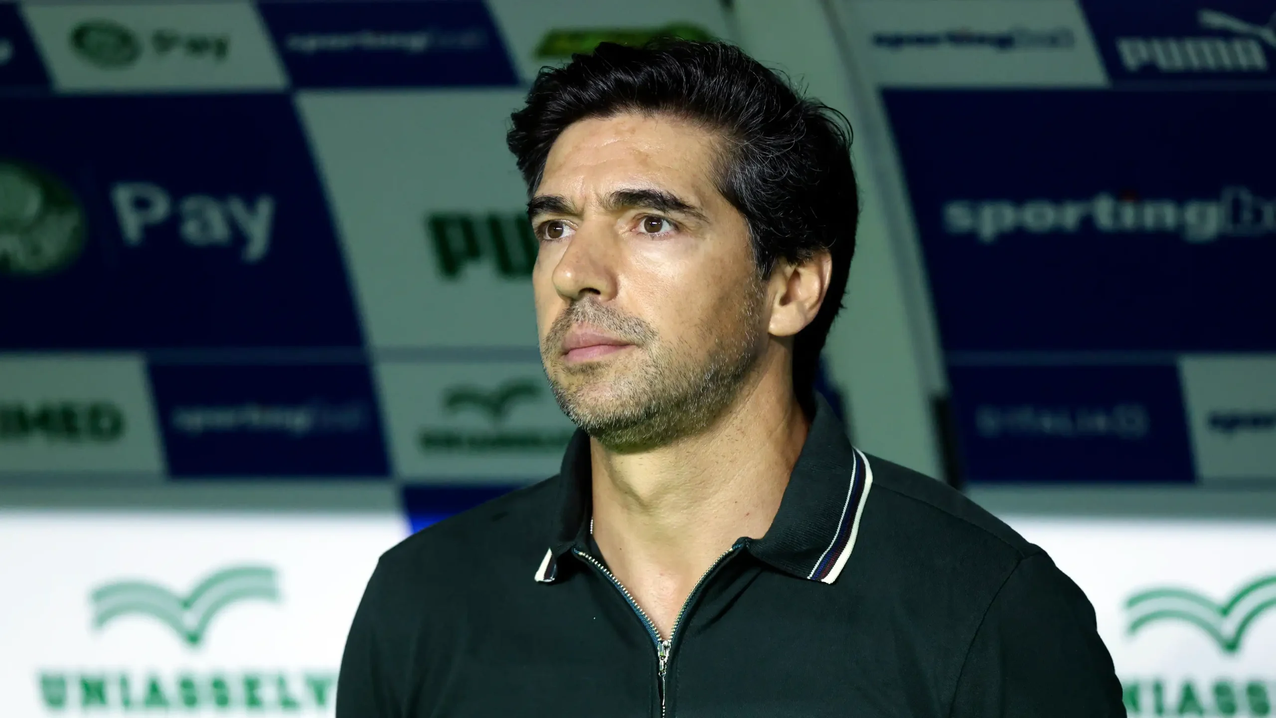 Abel vive pressão antes do Flamengo