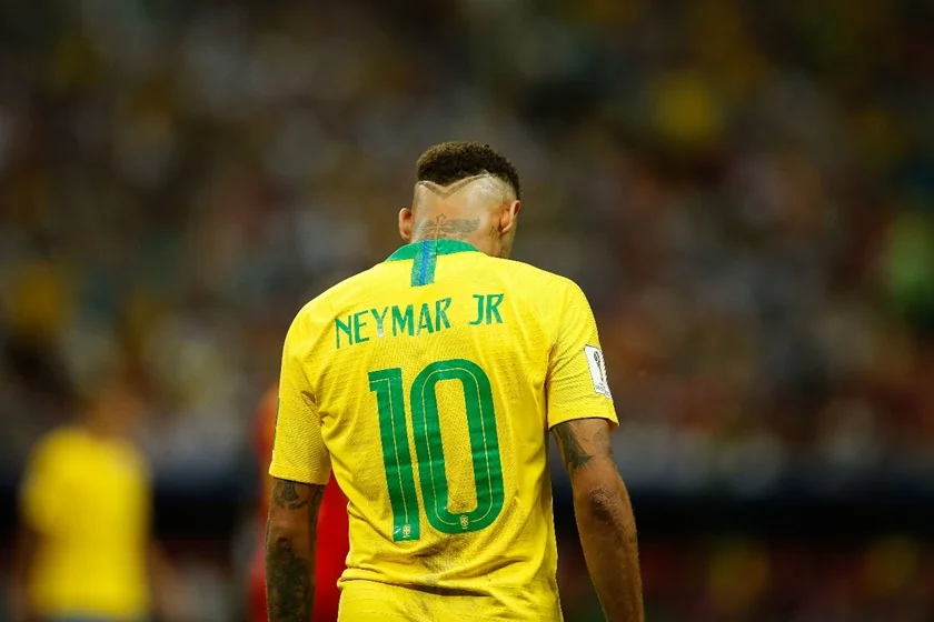 Neymar volta e muda disputa na Seleção