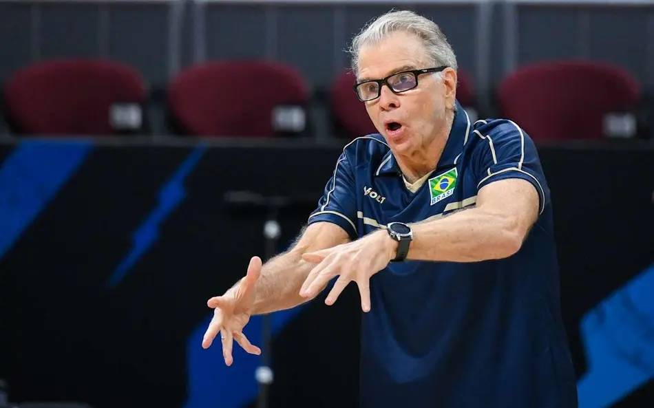 Bernardinho ajusta lista do Brasil na VNL