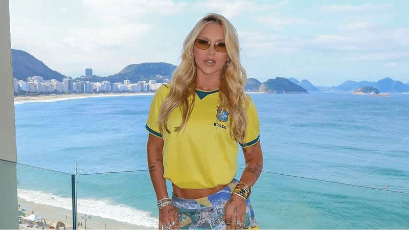 Virginia é vaiada no Maracanã!