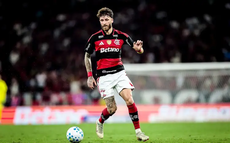 Besiktas quer Léo Pereira