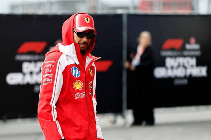 Hamilton se desculpa com a Ferrari após críticas no GP da Holanda