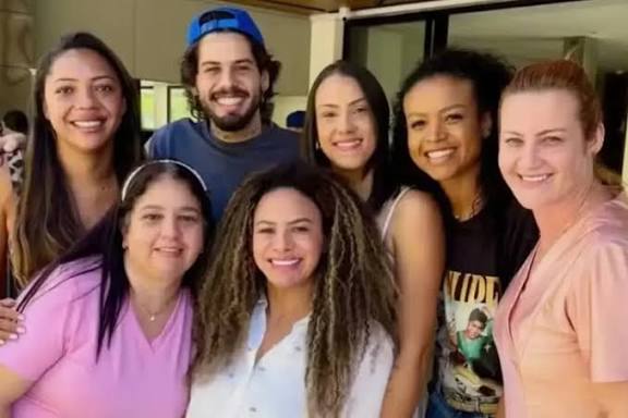 Salário das babás dos filhos de Virginia surpreende a web