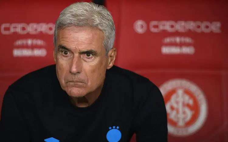 BRASILEIRÃO TEM 17 TÉCNICOS DEMITIDOS!