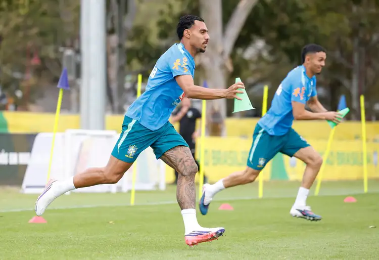 SELEÇÃO BRASILEIRA: DEFESA RENOVADA