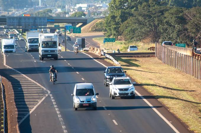 FERIADO DE FINADOS | INTERVIAS PREVÊ 595 MIL VEÍCULOS NAS RODOVIAS