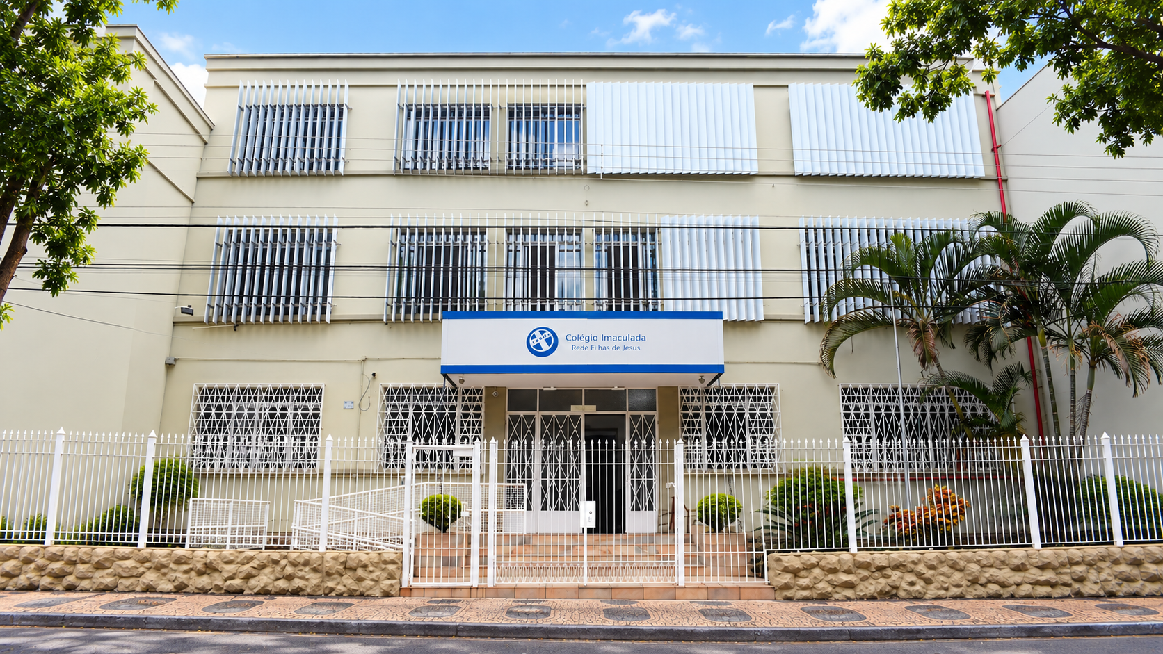 Fachada do Colégio Imaculada, referência local para a matéria de eleições, datas e horários