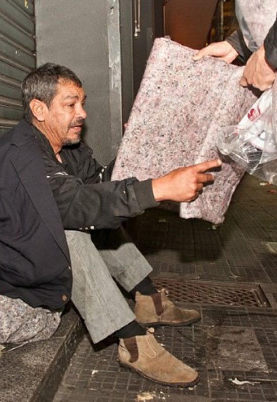 Aqueça Vidas Neste Inverno