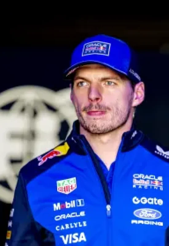 Bilhões em jogo: Verstappen pode abrir mão de fortuna e cogita saída precoce da Fórmula 1”