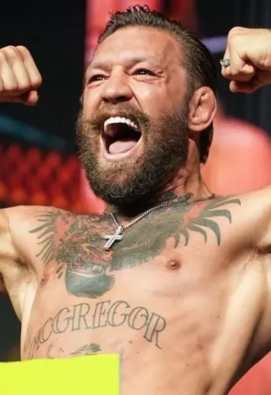 McGregor mira retorno para última luta após cirurgia