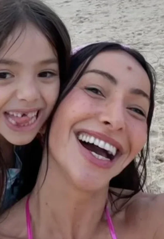 Sabrina Sato leva susto com Zoe