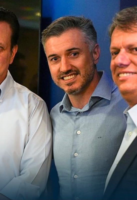 Vinicius Marchese oficializa candidatura a deputado federal