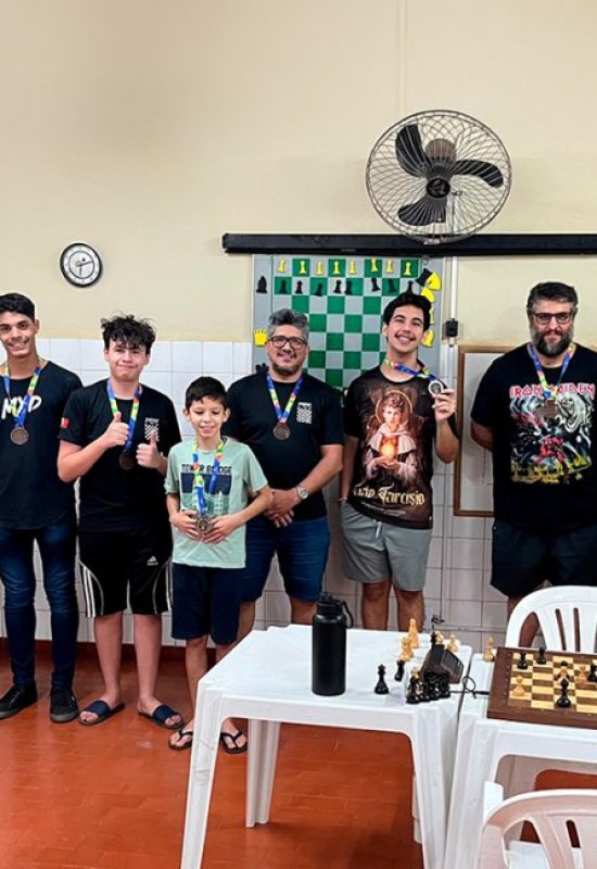 Campeão invicto no xadrez de Mogi Guaçu