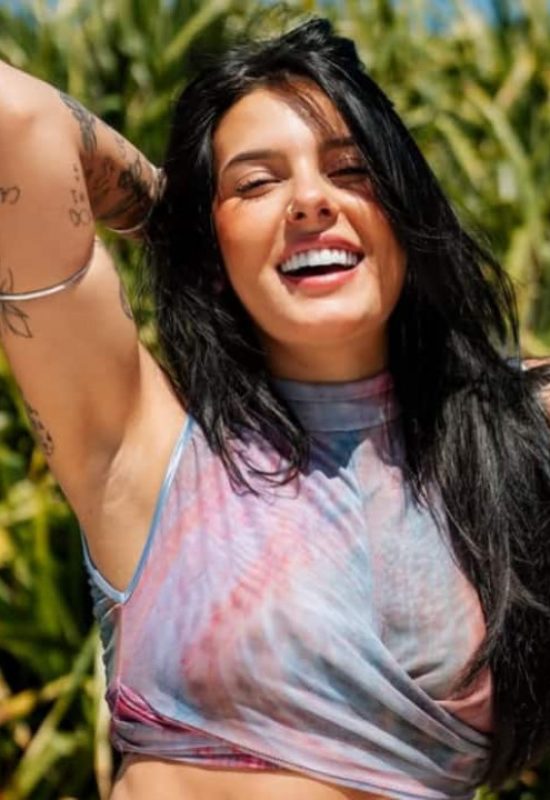 Ana Castela dá resposta afiada após crítica ao seu bumbum!