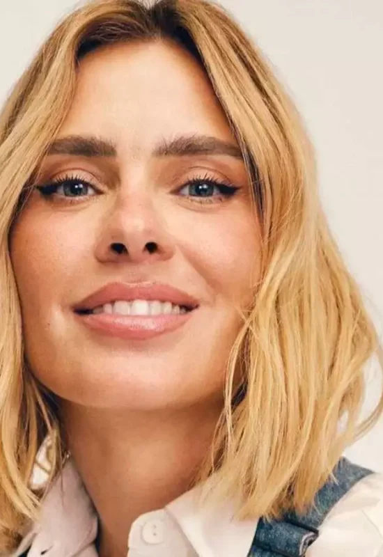 “Carolina Dieckmann + Globo: mistério agita fãs!