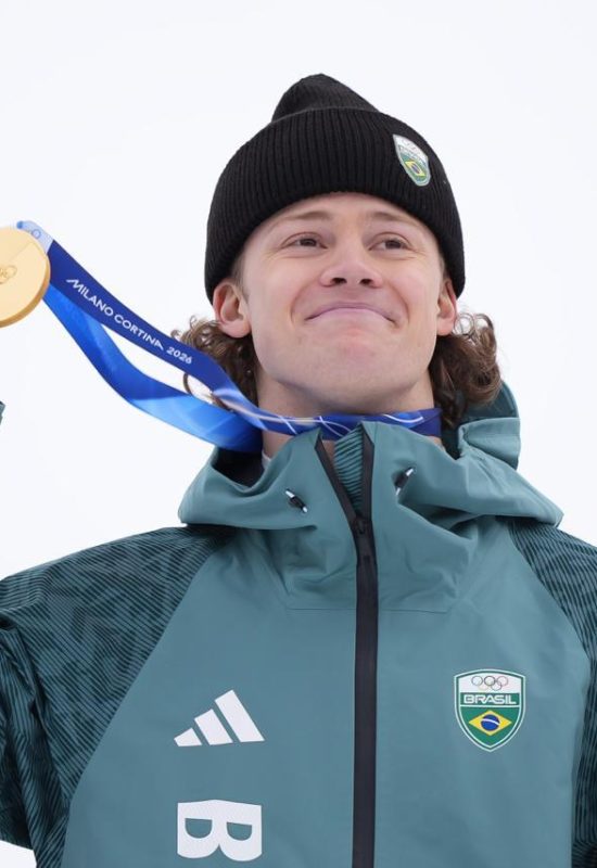 Lucas Pinheiro faz história e conquista o ouro no slalom gigante