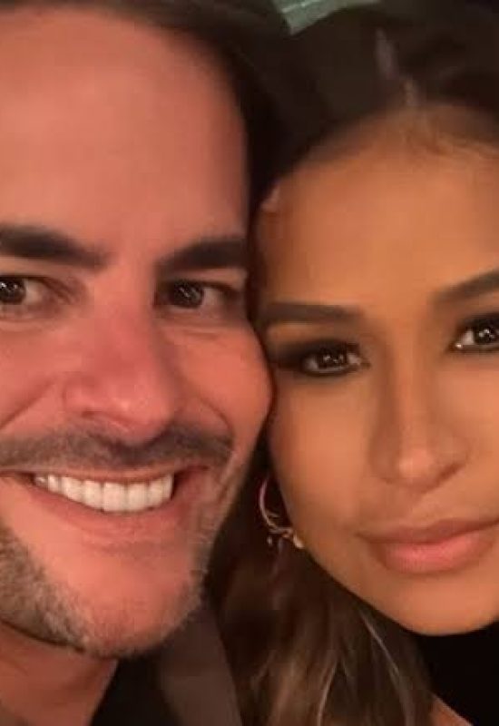 Simone diverte ao falar do marido